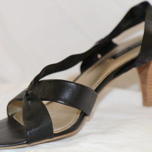 NINE WEST BLACK SANDALS SIZE 9 USED